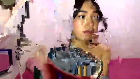 KAHELIINDEPENDENT MODEL online show from 12.28.24