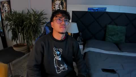 Snapshot of kai_storn chatting on 02.21.26 kai_storn online show from 02.21.26