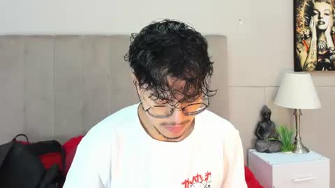 Snapshot of kai_storn chatting on 07.19.26 kai_storn online show from 07.19.26