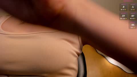 Snapshot of kaiaferreira chatting on 01.28.25 Kaia Ferreira online show from 01.28.25