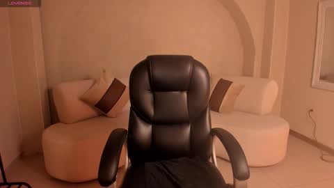 Snapshot of kaiaferreira chatting on 09.09.25 Kaia Ferreira online show from 09.09.25