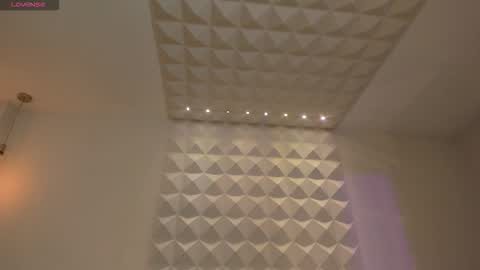 Snapshot of kaiaferreira chatting on 10.05.25 Kaia Ferreira online show from 10.05.25