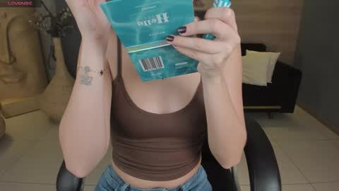 Snapshot of kaiaferreira chatting on 10.14.25 Kaia Ferreira online show from 10.14.25