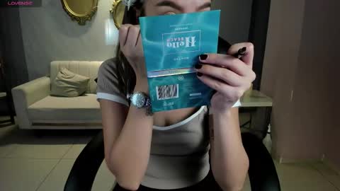 Snapshot of kaiaferreira chatting on 10.17.25 Kaia Ferreira online show from 10.17.25