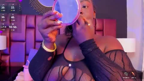 Snapshot of kaiavalentinee chatting on 10.09.25 Kai online show from 10.09.25