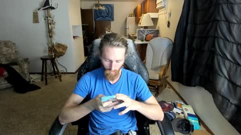 Kaiku77 online show from 10.26.25