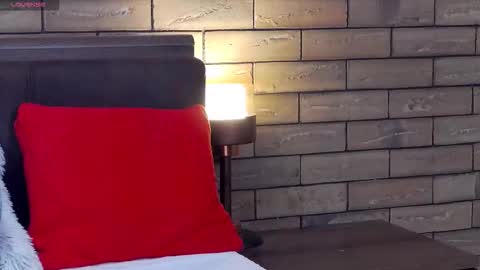 Kaila Lewis online show from 09.25.25