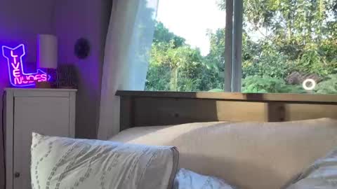 Snapshot of kaileeshy chatting on 01.16.25 Kailee Smile online show from 01.16.25