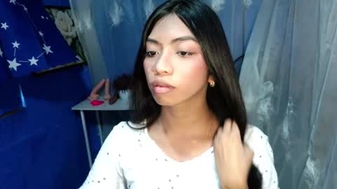 Kiara online show from 09.10.25