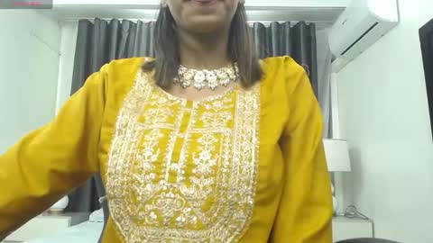Snapshot of kairadayaamaii chatting on 04.25.26 Kaira online show from 04.25.26