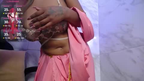 Snapshot of kairadayamai chatting on 10.28.25 Kai online show from 10.28.25