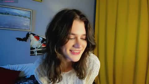 Eshley online show from 10.31.25