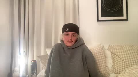 Snapshot of kairoknox chatting on 02.28.26 Kairo Kox online show from 02.28.26