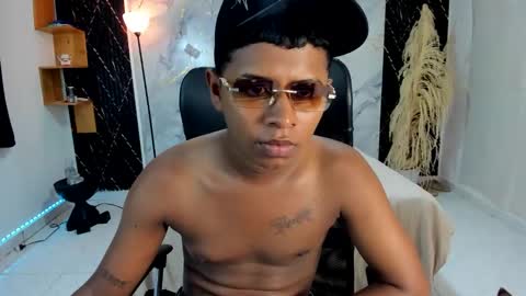 kaiser_alpha777 online show from 04.09.26