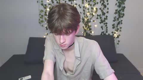 slutkai online show from 10.14.25