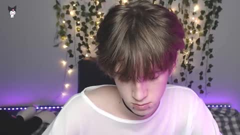 slutkai online show from 11.12.25