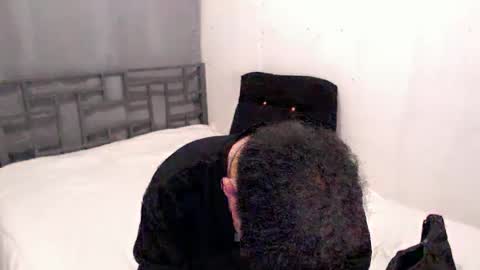 Snapshot of kaizou69 chatting on 09.11.25 kaizou69 online show from 09.11.25