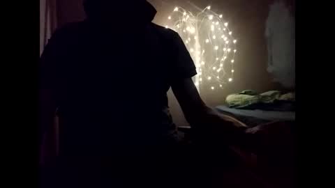 Olik1979 online show from 02.18.25