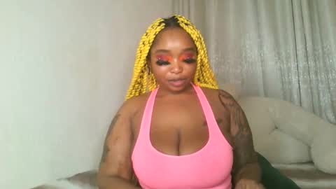 Snapshot of kakey_love chatting on 12.17.24 kakey love online show from 12.17.24