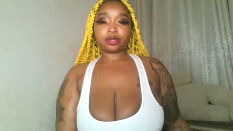 Snapshot of kakey_love chatting on 12.22.24 kakey love online show from 12.22.24