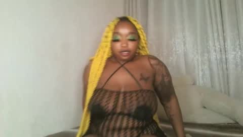 Snapshot of kakey_love chatting on 12.26.24 kakey love online show from 12.26.24