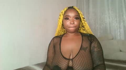 Snapshot of kakey_love chatting on 12.28.24 kakey love online show from 12.28.24