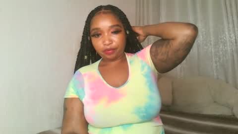 Snapshot of kakey_love chatting on 01.08.25 kakey love online show from 01.08.25