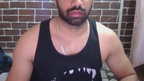 Vicky online show from 12.19.24