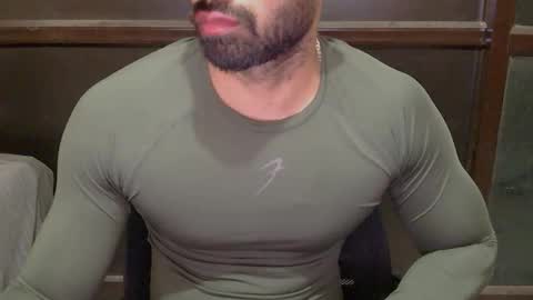 Snapshot of kaku69696 chatting on 09.30.25 Vicky online show from 09.30.25