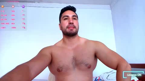 Snapshot of kal_el_8 chatting on 10.11.25 Thomas online show from 10.11.25