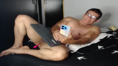 Kale   online show from 02.20.25