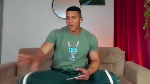 Snapshot of kale_tomson chatting on 02.05.26 kale thomson online show from 02.05.26