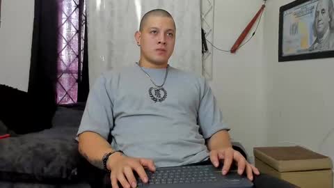 Snapshot of kaledd_musclee chatting on 12.07.24 Kaledd musclees room Master online show from 12.07.24