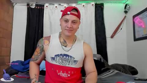 Snapshot of kaledd_musclee chatting on 12.14.24 Kaledd musclees room Master online show from 12.14.24