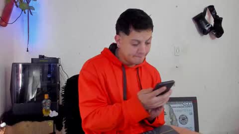 Snapshot of kaledd_musclee chatting on 02.28.25 Kaledd musclees room Master online show from 02.28.25