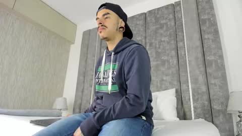 Kale online show from 10.17.25