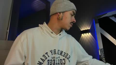 Kale online show from 11.17.25