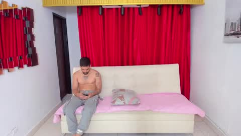 Snapshot of kaliana_ggh chatting on 03.10.25 Charlote new gitl Megan Roger Matias Mod Mustafa online show from 03.10.25