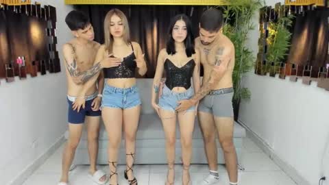 Snapshot of kaliana_ggh chatting on 10.11.25 Charlote new gitl Megan Roger Matias Mod Mustafa online show from 10.11.25