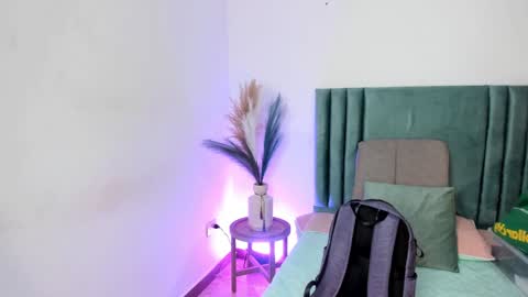 Snapshot of kalimonroee chatting on 01.27.25 KaliMonroe online show from 01.27.25