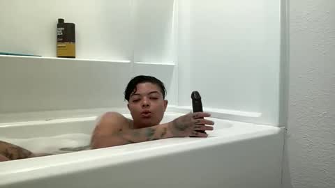 Snapshot of kalinature chatting on 03.02.26 kalinature online show from 03.02.26