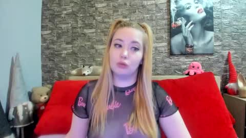 Snapshot of kalindahot chatting on 02.14.25 kalindahot online show from 02.14.25