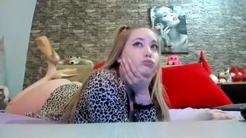 Snapshot of kalindahot chatting on 02.16.25 kalindahot online show from 02.16.25