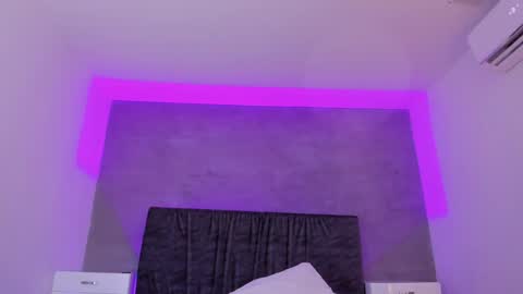 Carolina   online show from 01.13.25