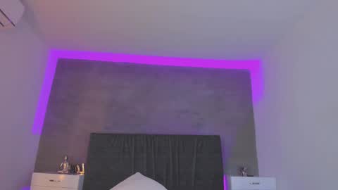 Carolina   online show from 02.22.25