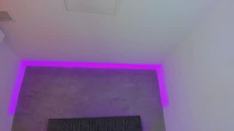 Carolina   online show from 02.25.25