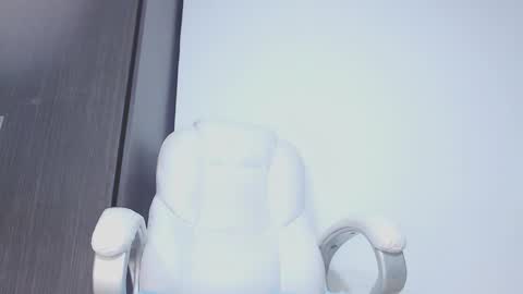 Hannah online show from 12.04.25