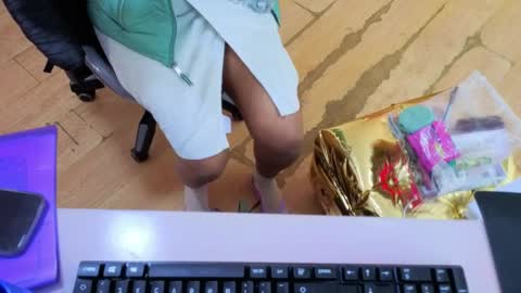 Kamala. Live 2100 - 600 online show from 04.01.26