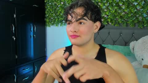 camilo  independent model online show from 02.18.25