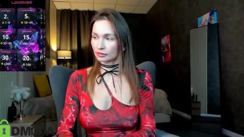 Kamila GMT2 Tue 10 AM - 4 PMWed 3-9 AM Thur 3-9 AM Fri 3-9 AM Sat 10 AM - 4 PM. online show from 01.12.26